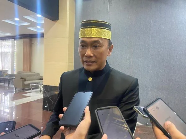 Pj Gubernur Sulsel, Prof Zudan Arif Fakrulloh di Kantor Gubernur Sulsel (DOC: KABARMAKASSAR.COM/NOFI).