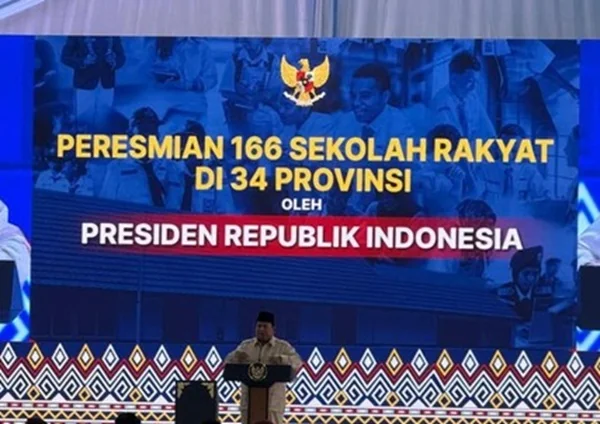 Presiden Prabowo saat meresmikan Sekolah Rakyat (Dok : Int).