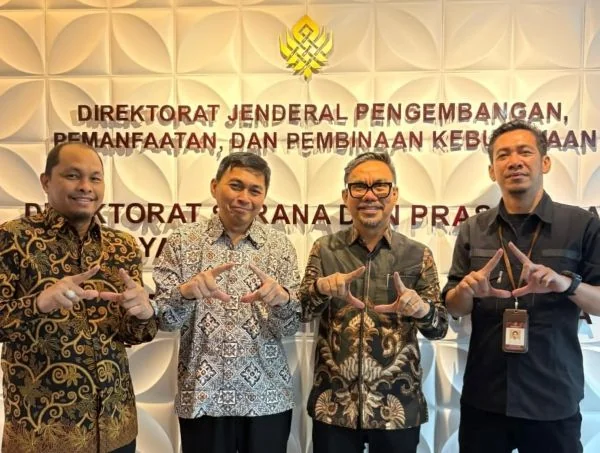 Pertemuan PT Kabar Grup Indonesia dengan Kementerian Kebudayaan RI guna membahas kolaborasi untuk Festival Aksara Lontaraq VII 2026 (Dok : Kabar Grup Indonesia).