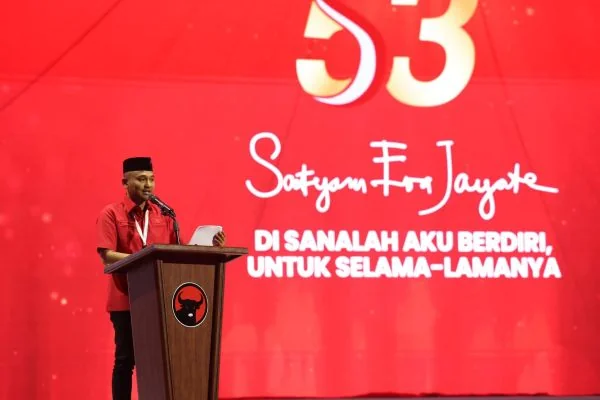 Ketua DPD PDIP Aceh Jamaluddin Idham, saat Membacakan Rekomendasi di Rakernas (Dok: Ist).