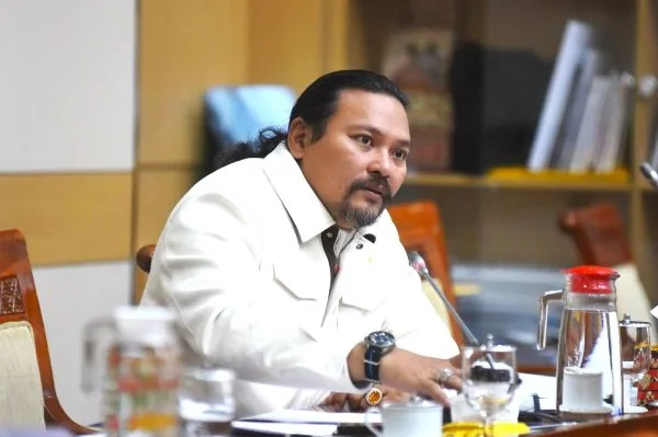 Anggota Komisi III DPR RI, Martin D. Tumbelaka (Dok : ist).