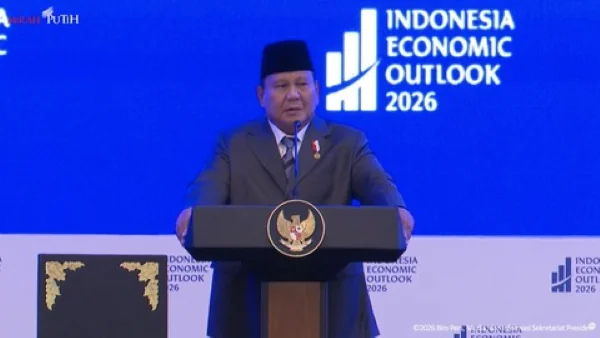 Presiden Prabowo Subianto dalam acara Indonesia Economic Outlook di Wisma Danantara, Jakarta (Dok : Int).