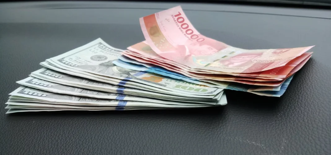 Rupiah dan Ekonomi AS. DOC: (INT)