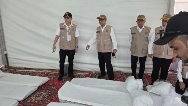 DPR Bongkar Dugaan Kapling Tenda Haji