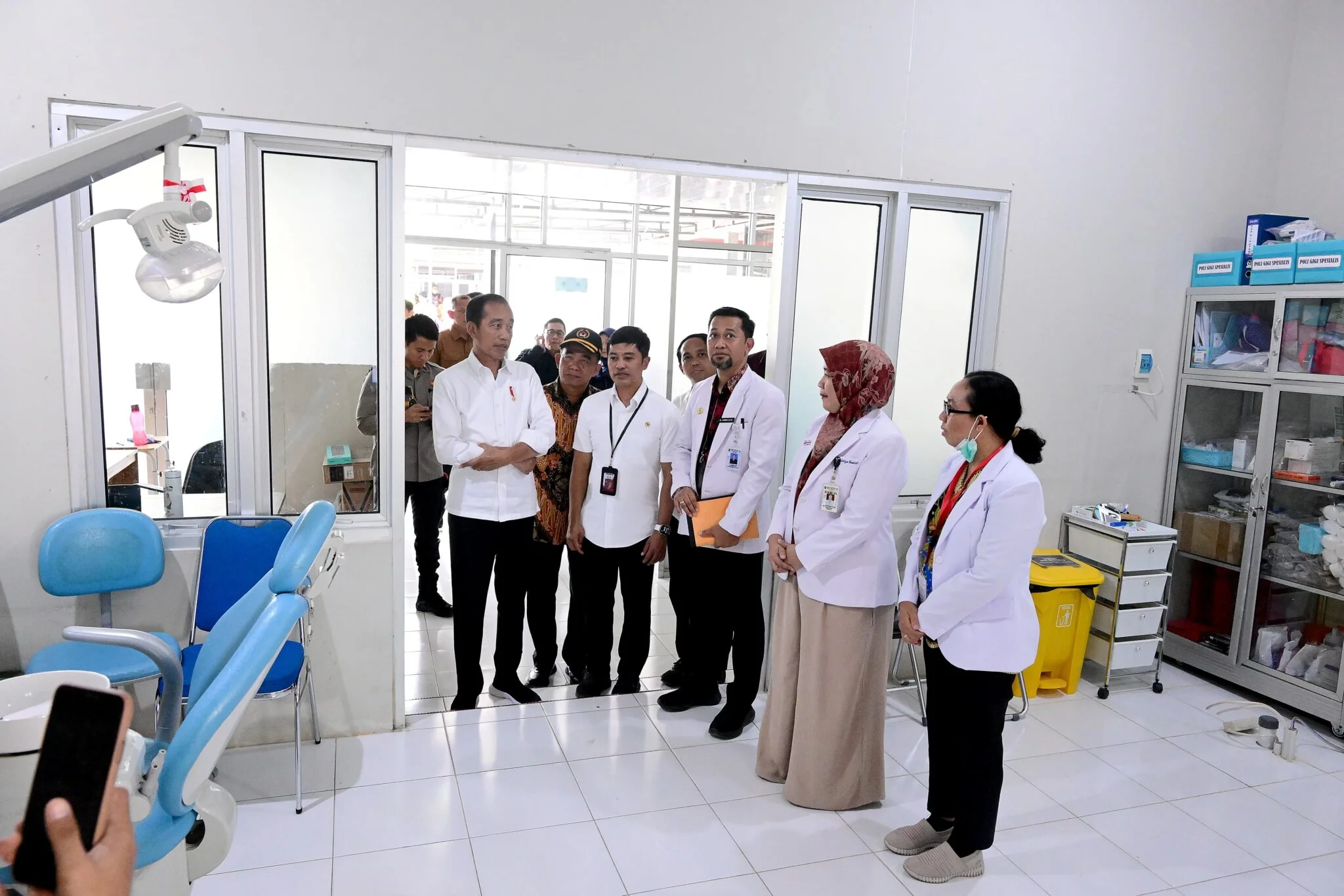 Presiden Joko Widodo (Jokowi) melakukan peninjauan fasilitas kesehatan di Rumah Sakit Umum Daerah (RSUD) dr. Abdul Rivai, Kabupaten Berau, Provinsi Kalimantan Timur./Ist