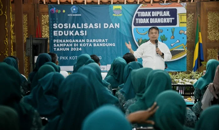 Sekda Jabar Ajak Kader PKK Kota Bandung Tangani Persampahan dengan Prinsip 3R.