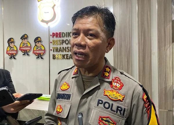 Kasubdit Multimedia dan Pjs Karo Penmas Polda Humas Sulsel, Nasaruddin kepada awak media, saat mengumumkan penetapan tersangak di Mapolda Sulsel (Dok: Atri KabarMakassar)