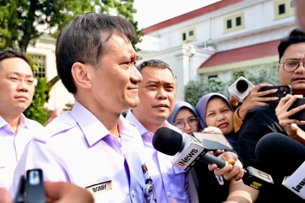 Direktur Utama PT Kereta Api Indonesia (KAI) Bobby Rasyidi (Dok : Ist).