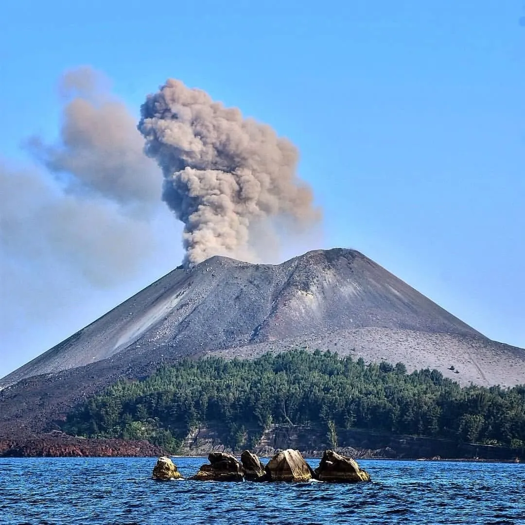 Meningkatnya aktivitas vulkanik Gunung Anak Krakatau (Dok: Ist).
