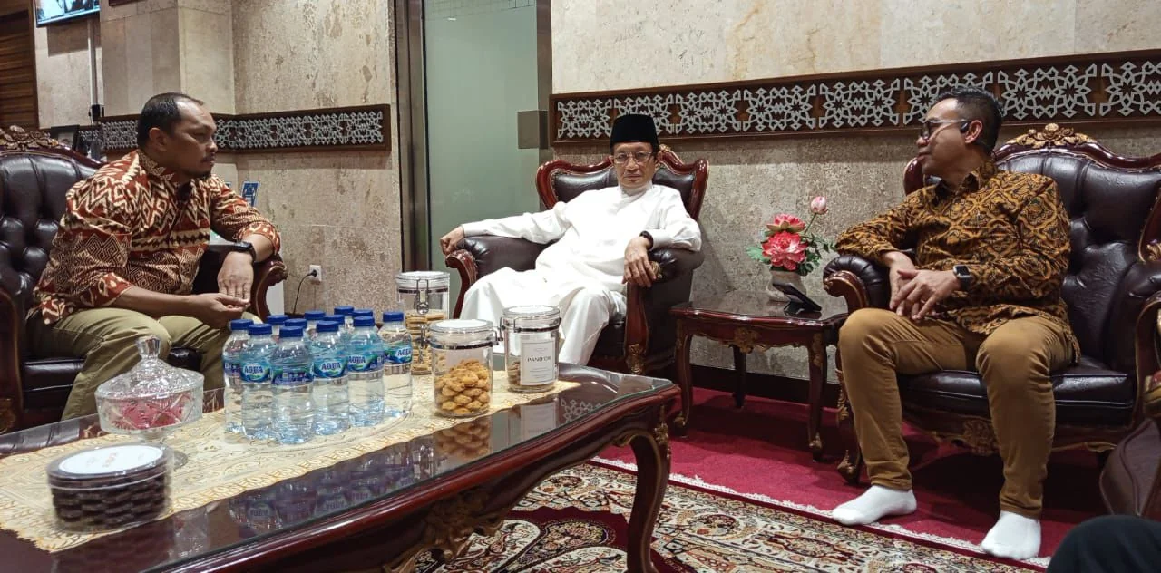 Pertemuan direksi PT. Kabar Grup Indonesia bersama Prof Nasaruddin Umar di Jakarta, Jumat, 21 Juni 2024. Foto: kabar indonesia/ist