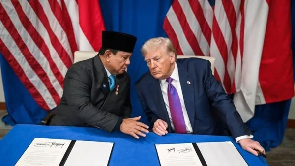 Presiden Republik Indonesia Prabowo Subianto dan Presiden Amerika Serikat Donald Trump (Dok : Ist).