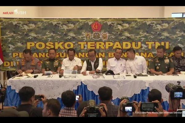 Konferensi pers terkait penanganan bencana di Sumatra dan Aceh (Dok : Ist).