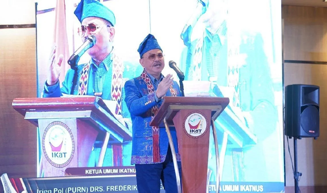 Frederik Kalalembang Anggota DPR RI Fraksi Partai Demokrat