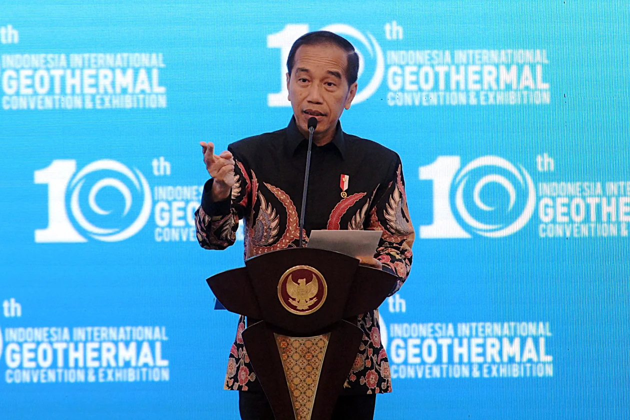 Presiden Joko Widodo (Jokowi) menyampaikan sambutan sekaligus meresmikan pembukaan Indonesia International Geothermal Convention and Exhibition (IIGCE) ke-10 Tahun 2024, di Jakarta Convention Center (JCC) Senayan, Jakarta.